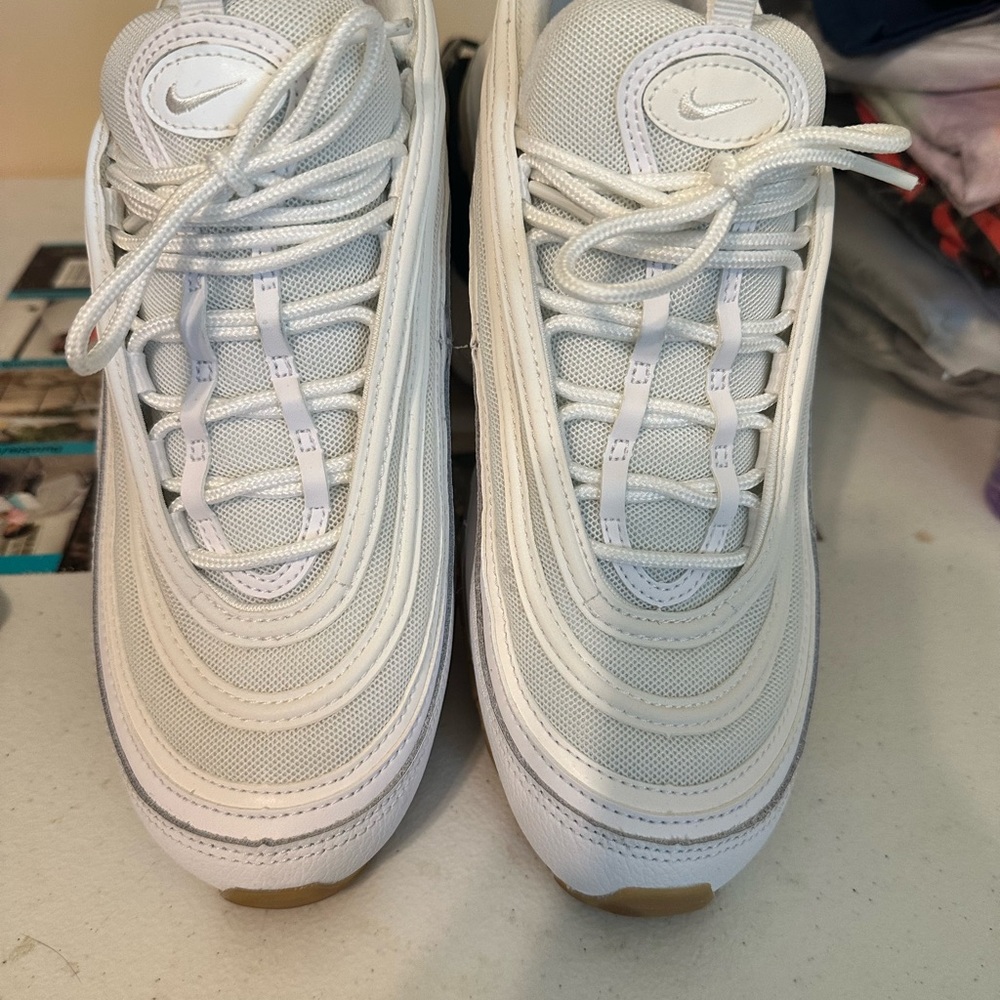 Nike Air Max 97’ near new!!! 9.5M white/white/gum
